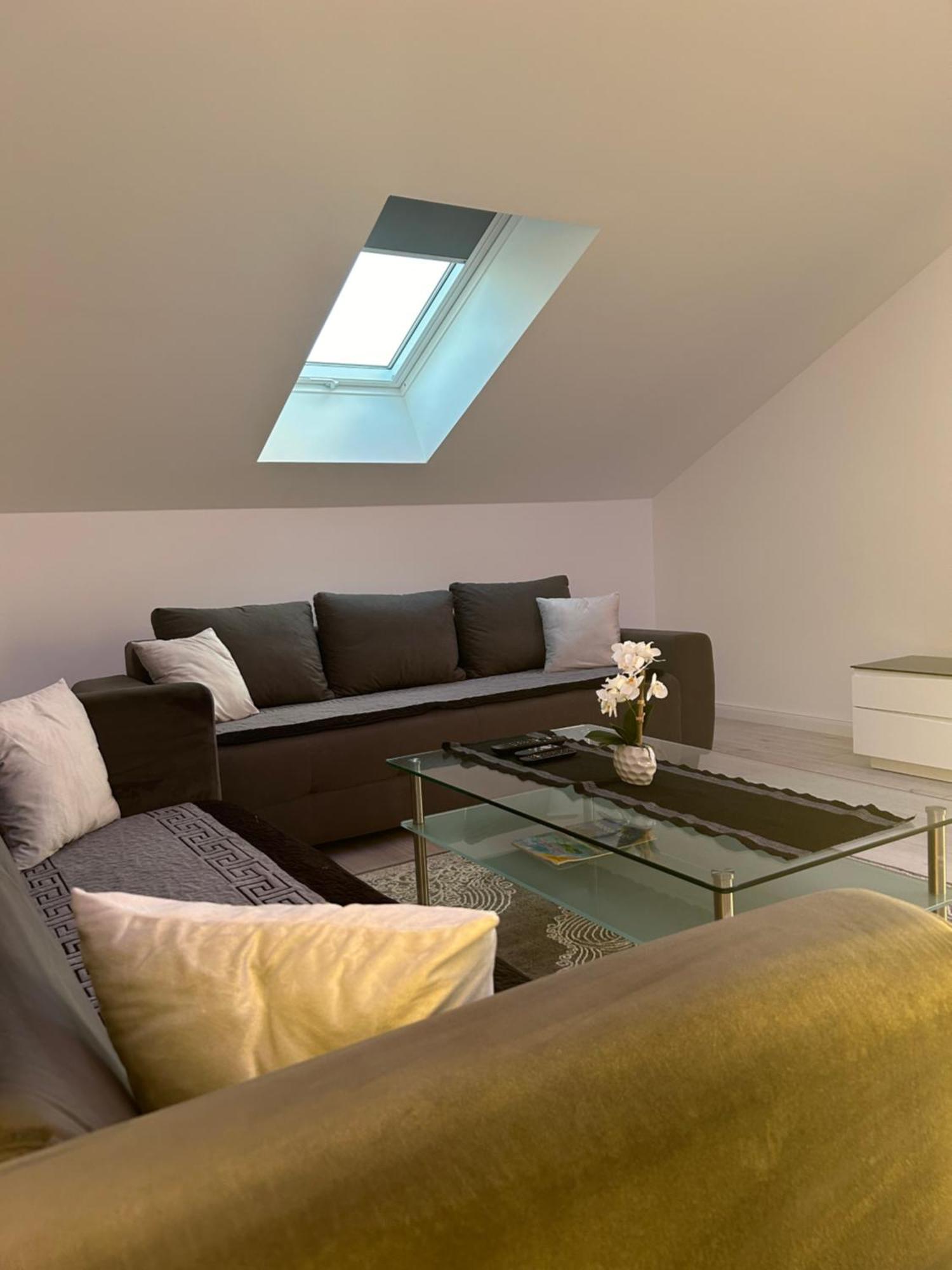 Bane 95qm - Messewohnung, Ferienwohnung,monteurwohnung * Hannover