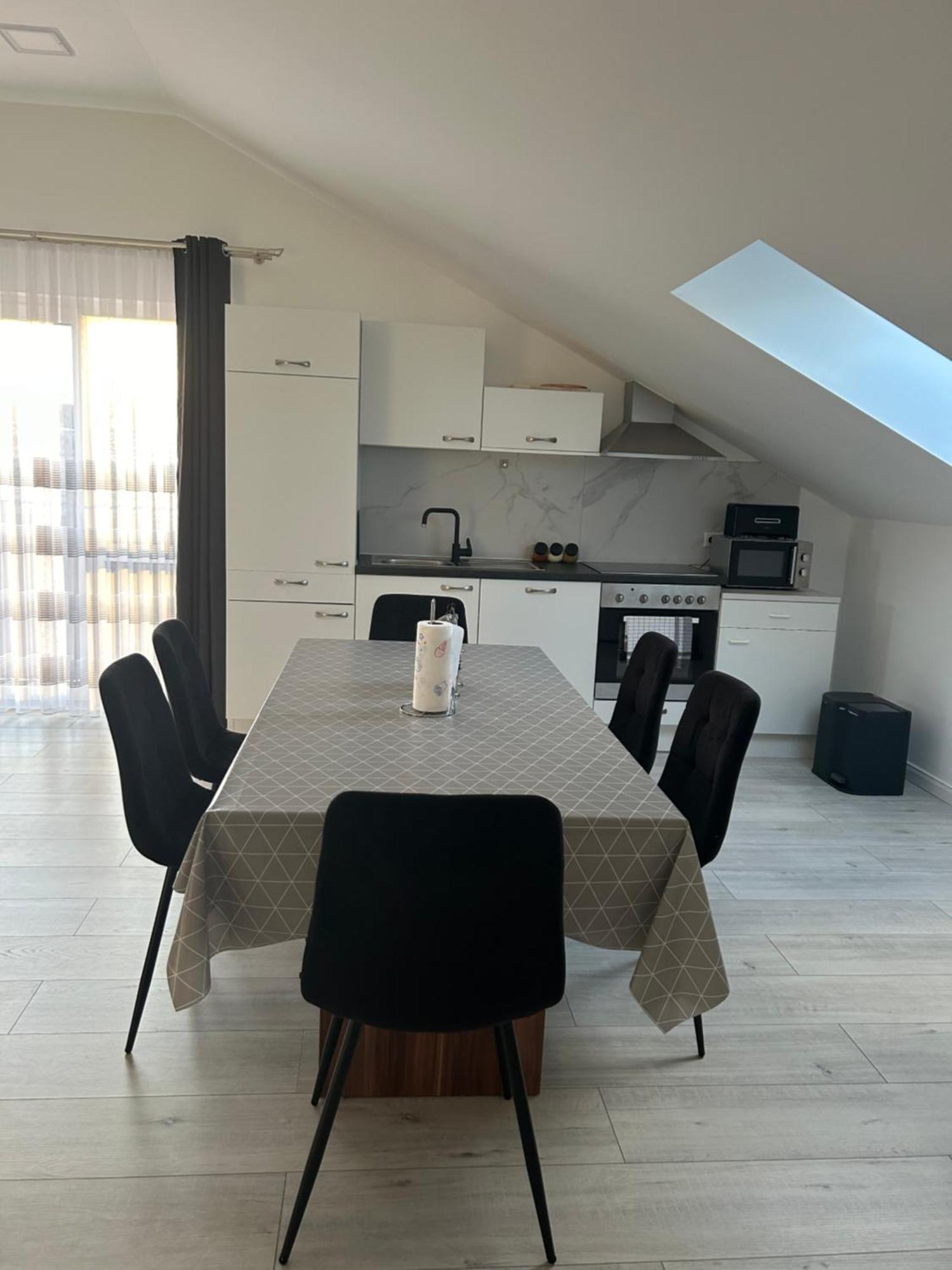 Apartment Bane 95qm - Messewohnung, Ferienwohnung,monteurwohnung Hannover